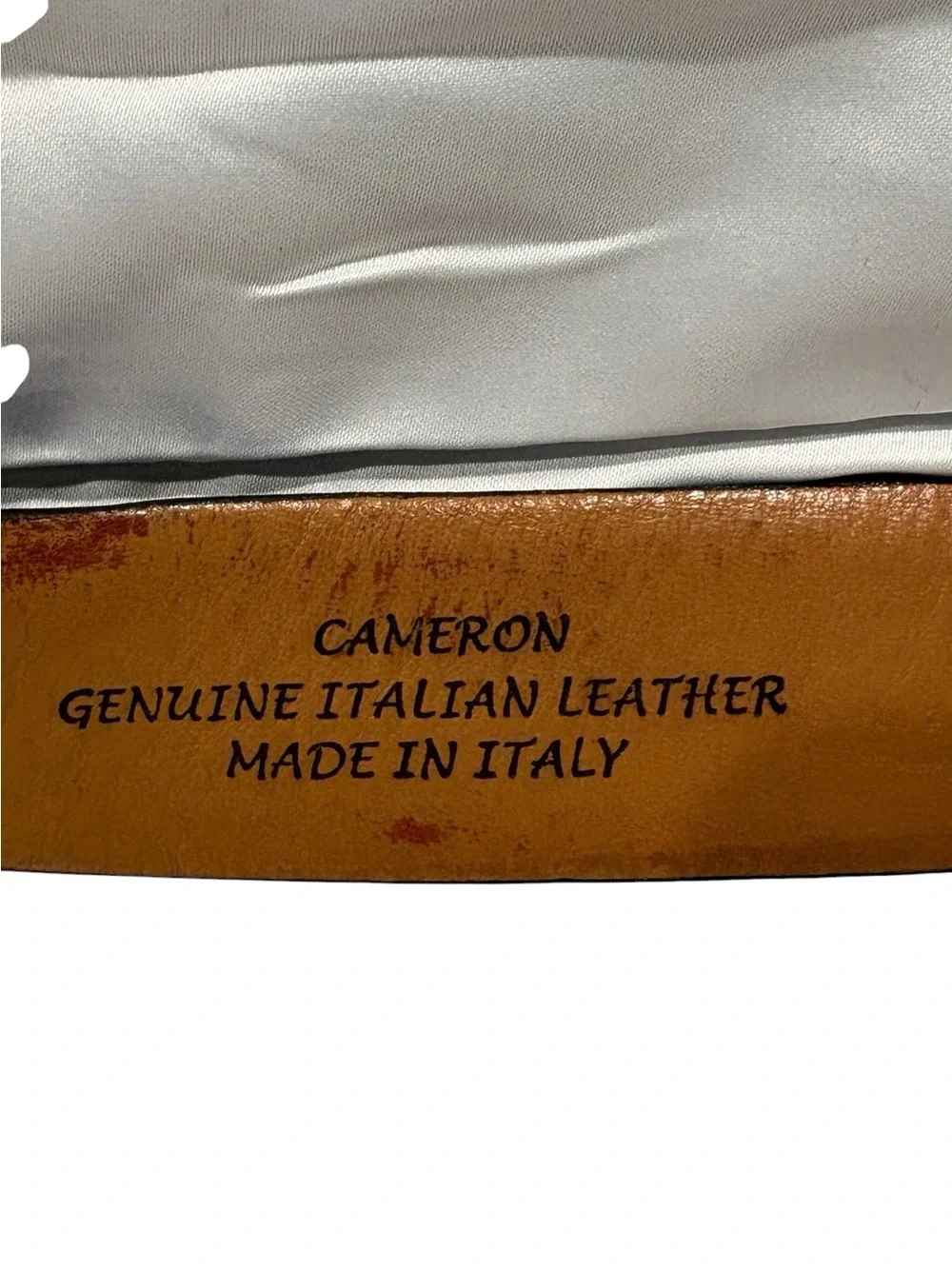 Trafalgar - Cameron Men's Leather Dress Belt. Size 42. 35 mm. Tan Cognac